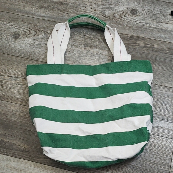 SOLD - Hollister | Y2K Bold Stamped Logo Green and White Tote 100% Cotton - Picture 4 of 10